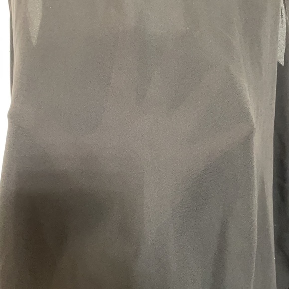 Black hi-low tank - Picture 2 of 3